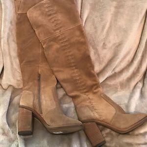 Over the knee suede BRAND NEW